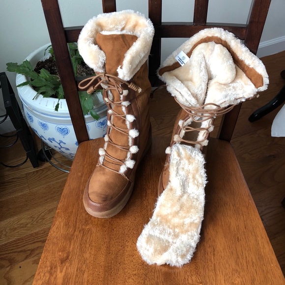 KAITLYNN | Fleece Lined Winter Boots - Picture 2 of 4